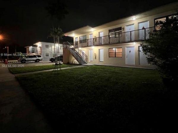 6780 SW 44th St , Unit 1, Miami, FL 33155