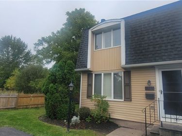 32 The Common, Lockport, NY 14094