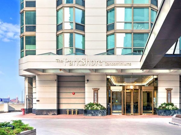 195 N Harbor Drive, Unit 5403, Chicago, IL 60601