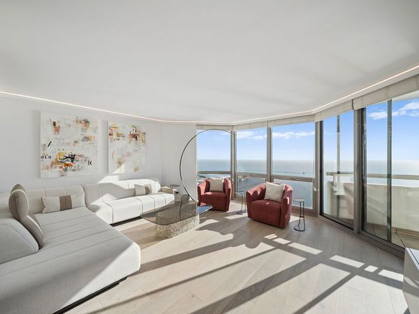 195 N Harbor Drive , Unit 5403, Chicago, IL 60601