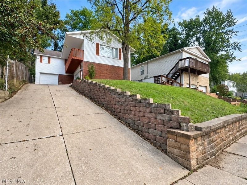 405 Baldwin Road, Akron, OH 44312 Photo 1