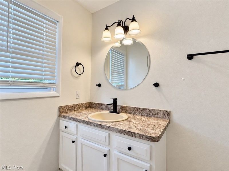 405 Baldwin Road, Akron, OH 44312 Photo 17