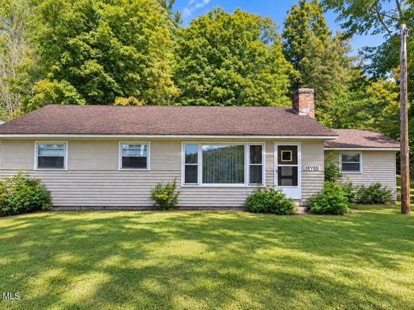 7 Market Street, Brant Lake, NY 12815