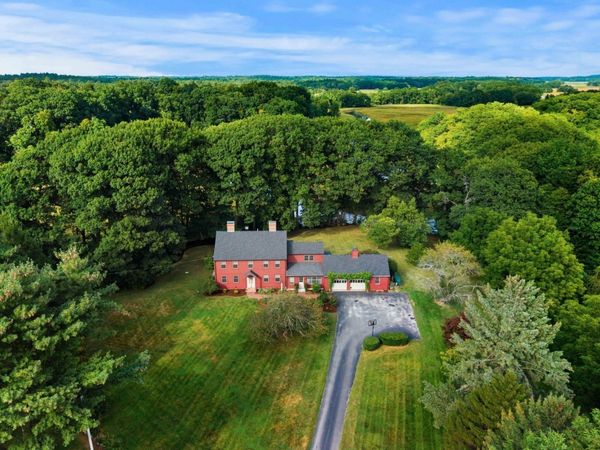 69 Central St, Newbury, MA 01922