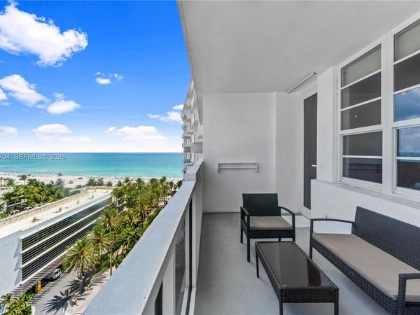 100 Lincoln Rd , Unit 1127, Miami Beach, FL 33139