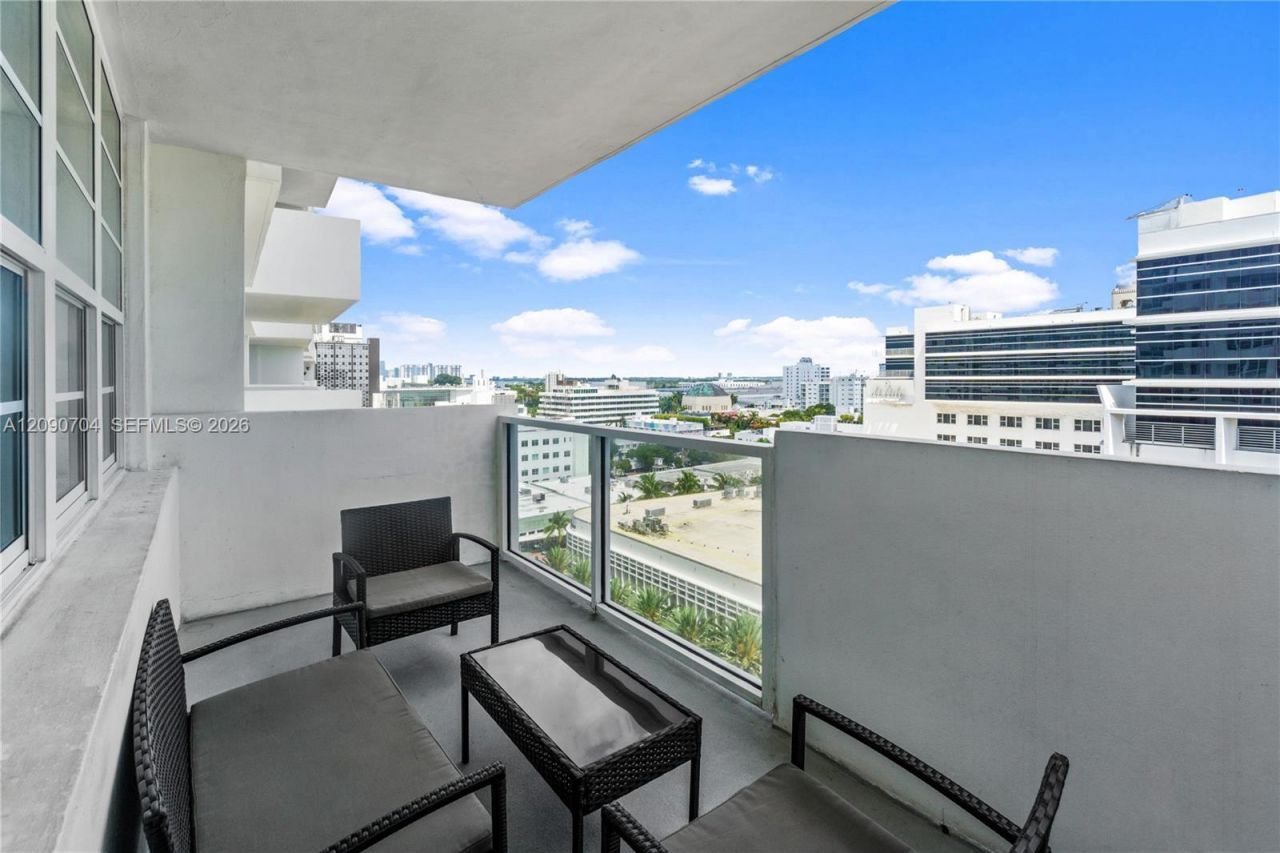 100 Lincoln Rd , Unit 1127, Miami Beach, FL 33139 Photo