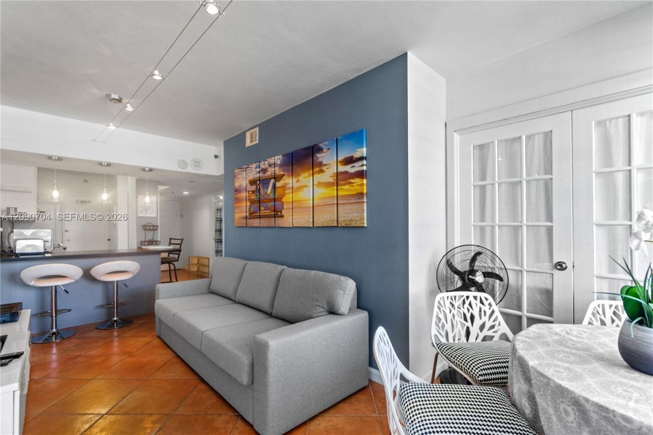 100 Lincoln Rd , Unit 1127, Miami Beach, FL 33139 Photo