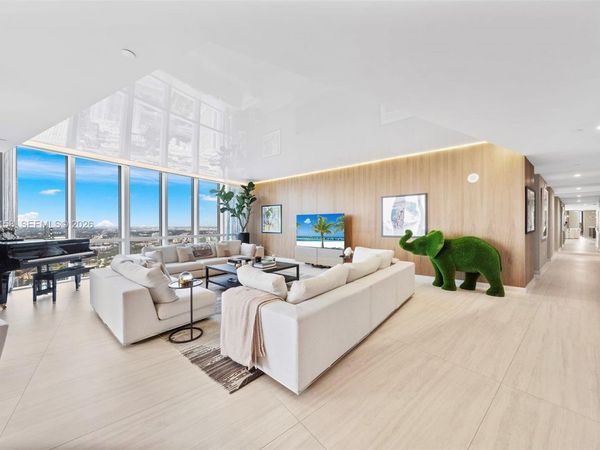 851 NE 1st Ave , Unit 5312, Miami, FL 33132