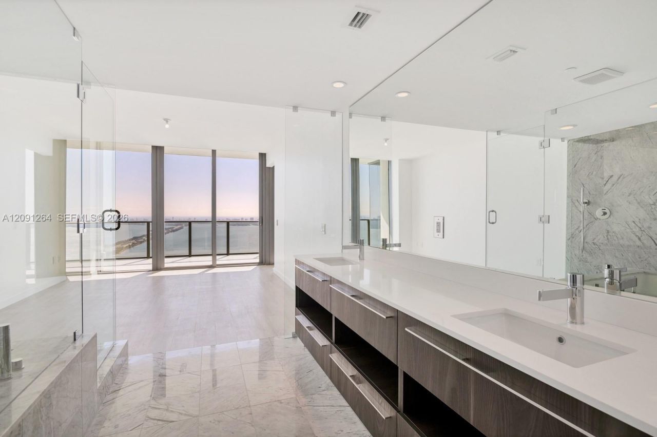 3131 NE 7th Ave , Unit 4803, Miami, FL 33137 Photo