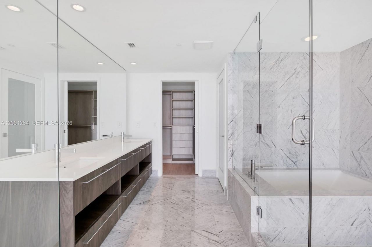 3131 NE 7th Ave , Unit 4803, Miami, FL 33137 Photo