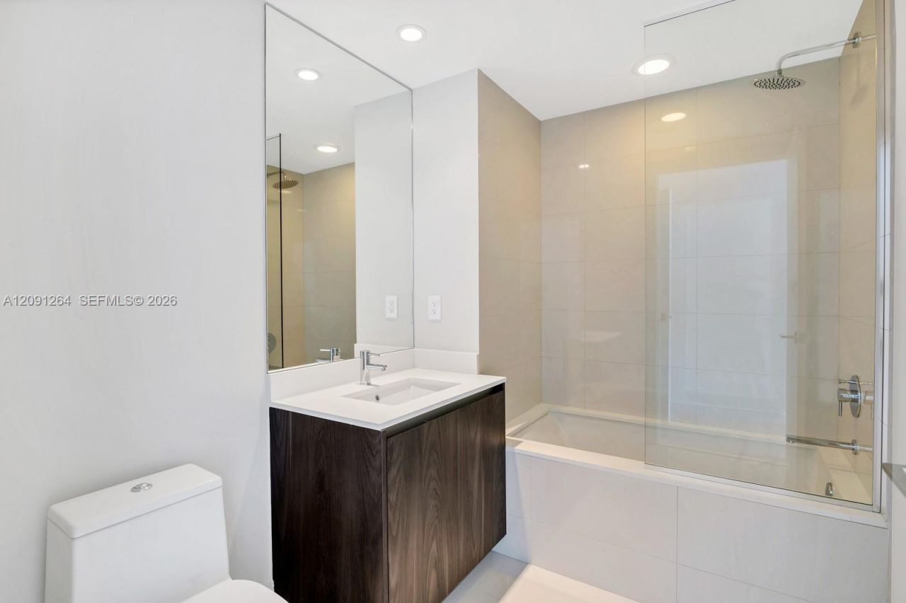 3131 NE 7th Ave , Unit 4803, Miami, FL 33137 Photo