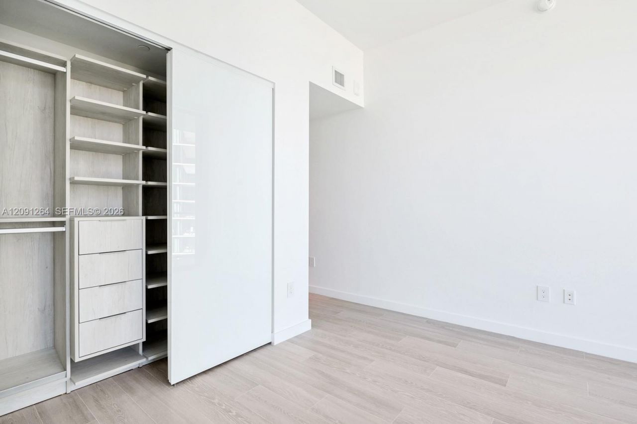 3131 NE 7th Ave , Unit 4803, Miami, FL 33137 Photo
