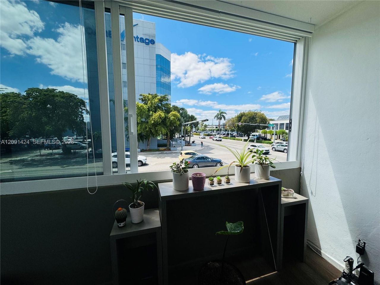 1555 W 44th Pl , Unit 214D, Hialeah, FL 33012 Photo