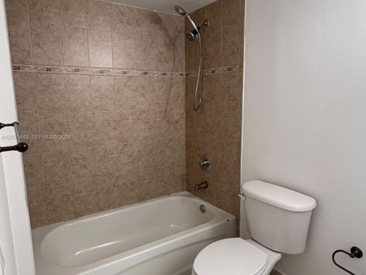 2647 NW 25th Ave, Unit 408, Miami, FL 33142 Photo