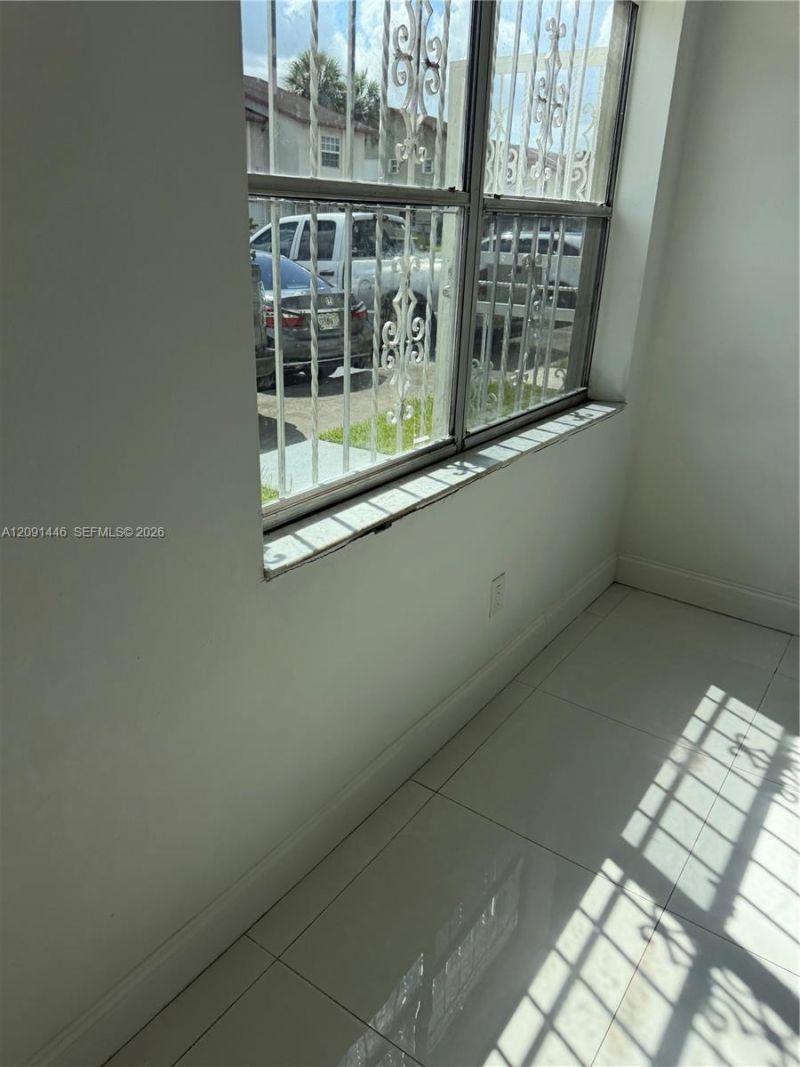 4008 W 9th Ct, Unit 56, Hialeah, FL 33012 Photo