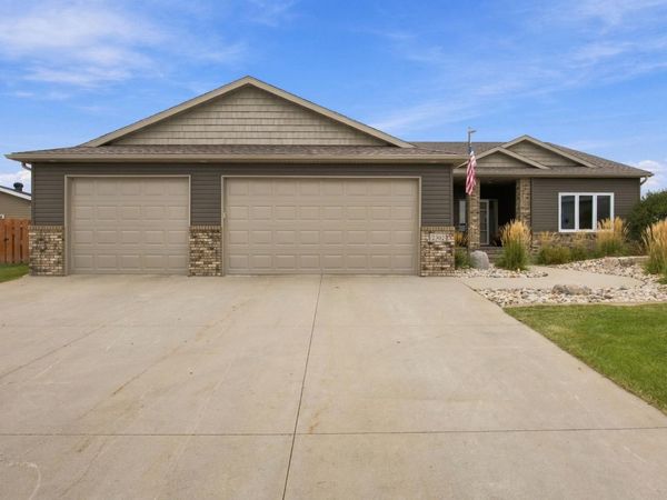 2302 10th Street W, West Fargo, ND 58078