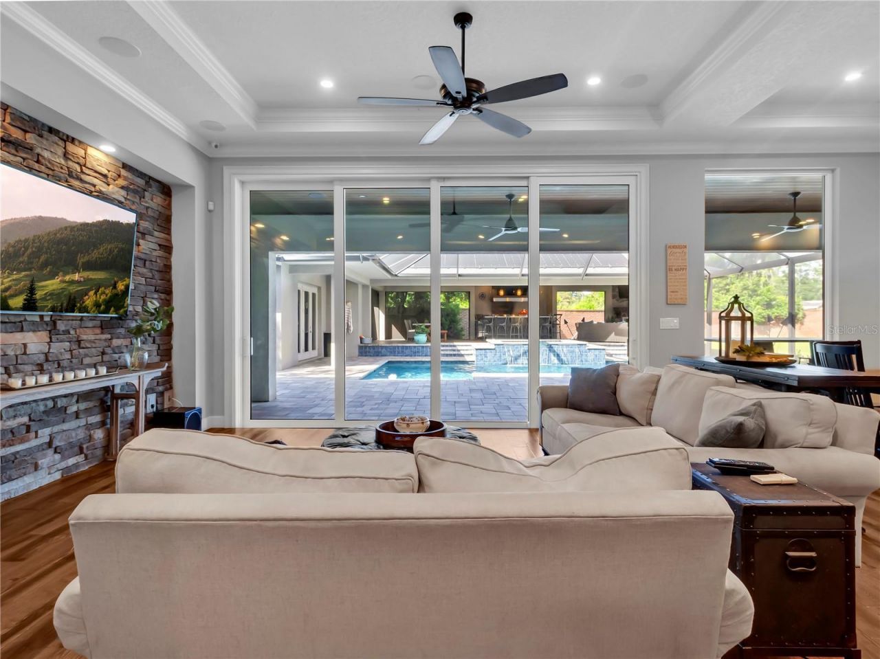29547 Chapel Park Drive, Wesley Chapel, FL 33543 Photo