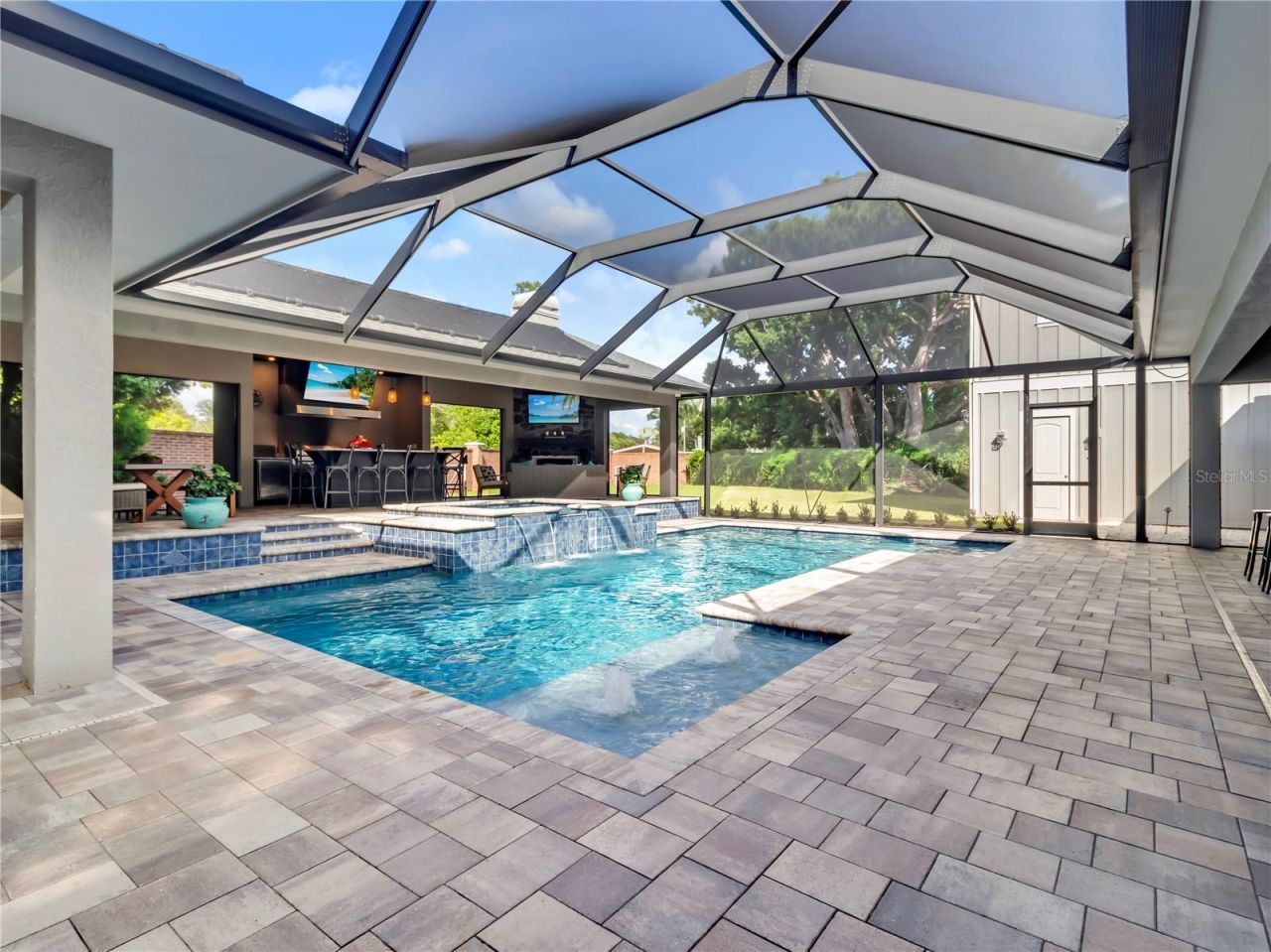 29547 Chapel Park Drive, Wesley Chapel, FL 33543 Photo