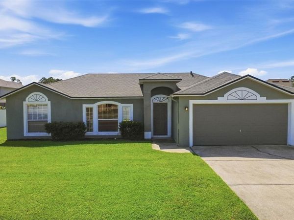 10 SQUIRREL PLACE , PALM COAST, FL 32164