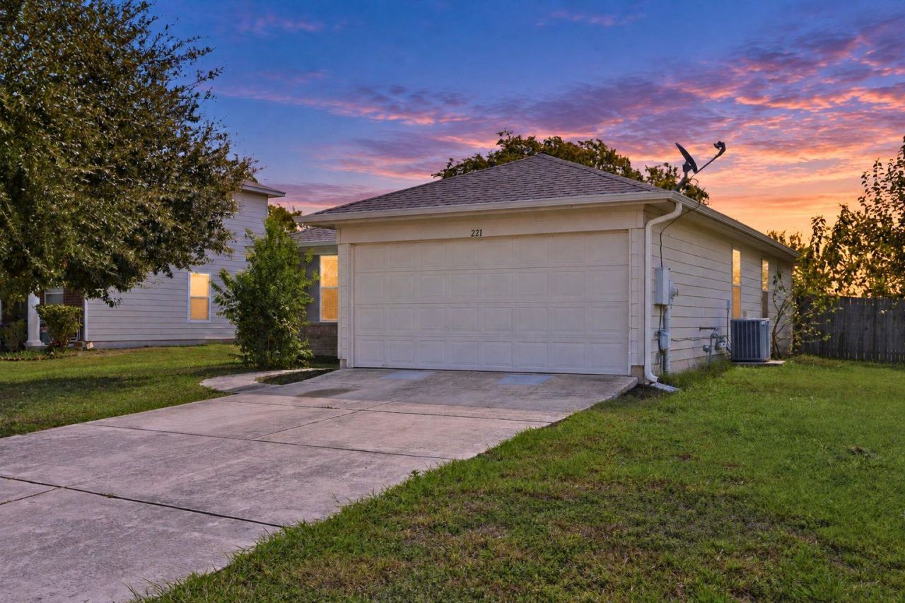 221 Ames Cv, Kyle, TX 78640 Main Photo