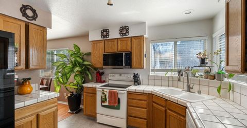 2195 Canyon Point Court, Sparks, NV 89436 Photo