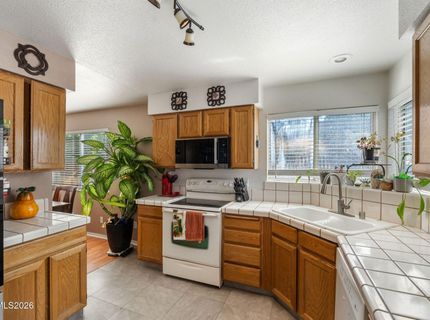 2195 Canyon Point Court, Sparks, NV 89436 Photo