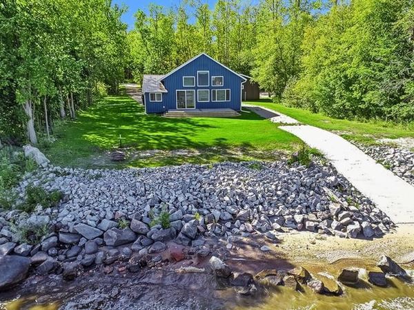 6278 Sandy Shores Drive NW, Williams, MN 56686