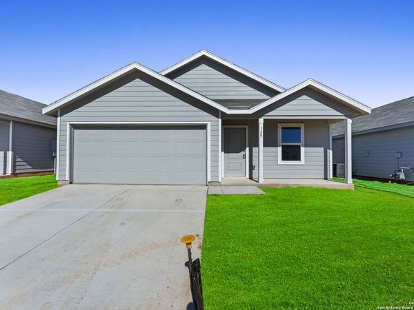 129 Alameda Dr, Fredericksburg, TX 78624