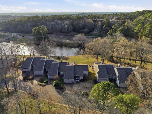 601 Woodlawn #20 Drive, Fairfield Bay, AR 72088