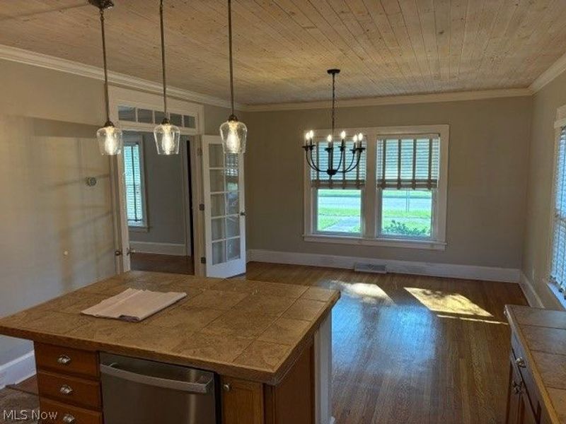 925 4th Street NW, New Philadelphia, OH 44663 Photo 10