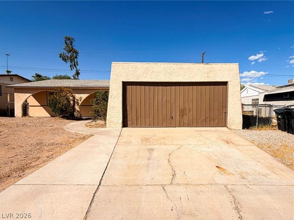 1312 E Brooks Avenue , North Las Vegas, NV 89030