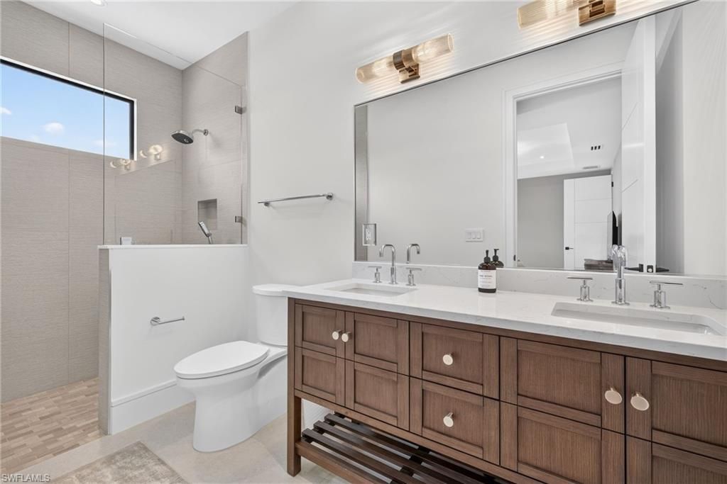 1085 Sandpiper St, Naples, FL 34102 Photo
