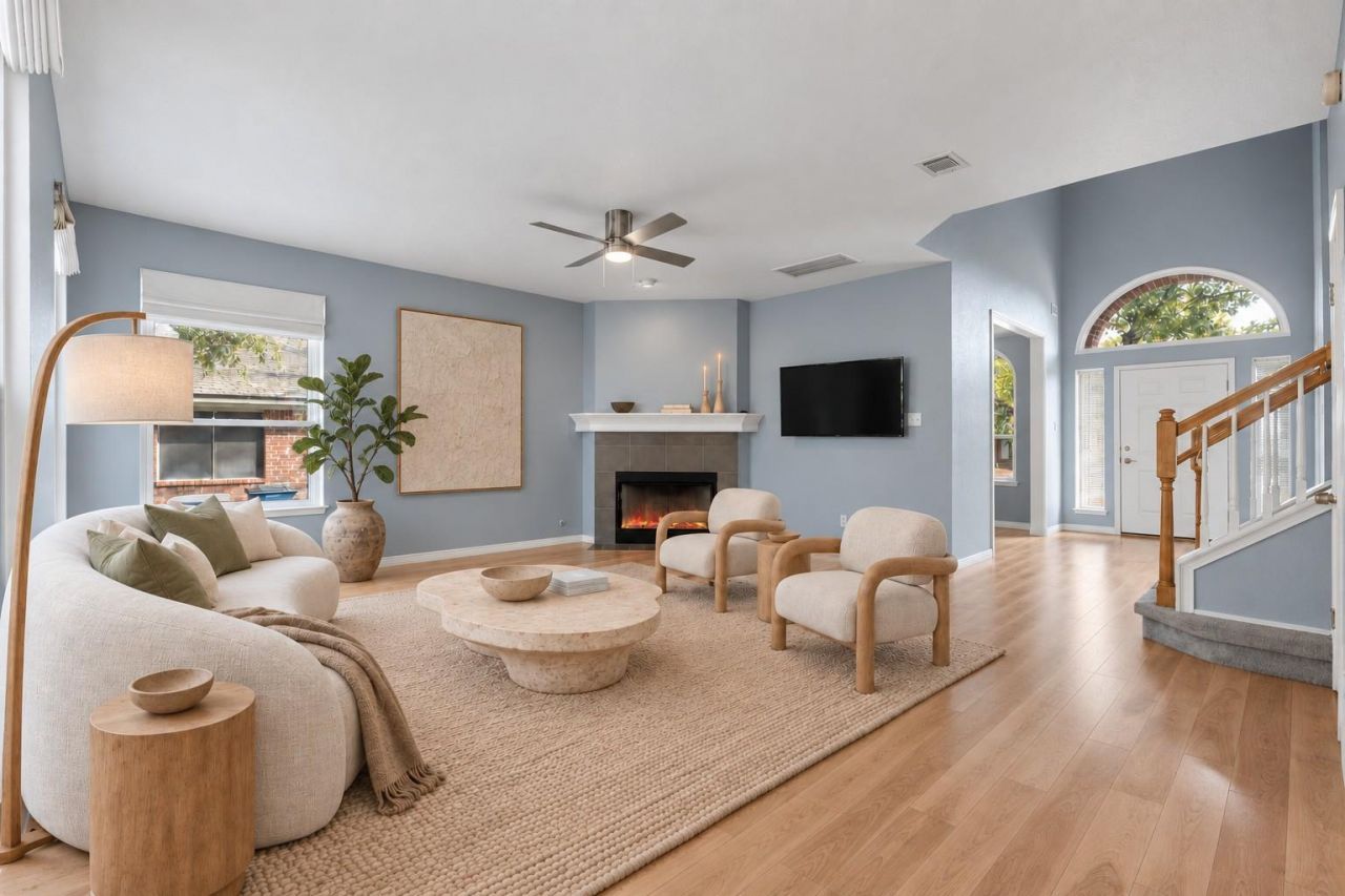 5606 Kayview Dr, Austin, TX 78749 Main Photo