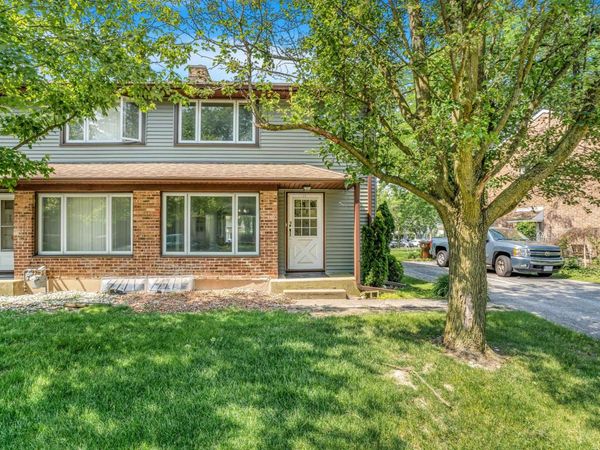 17 Michael Road , Park Forest, IL 60466