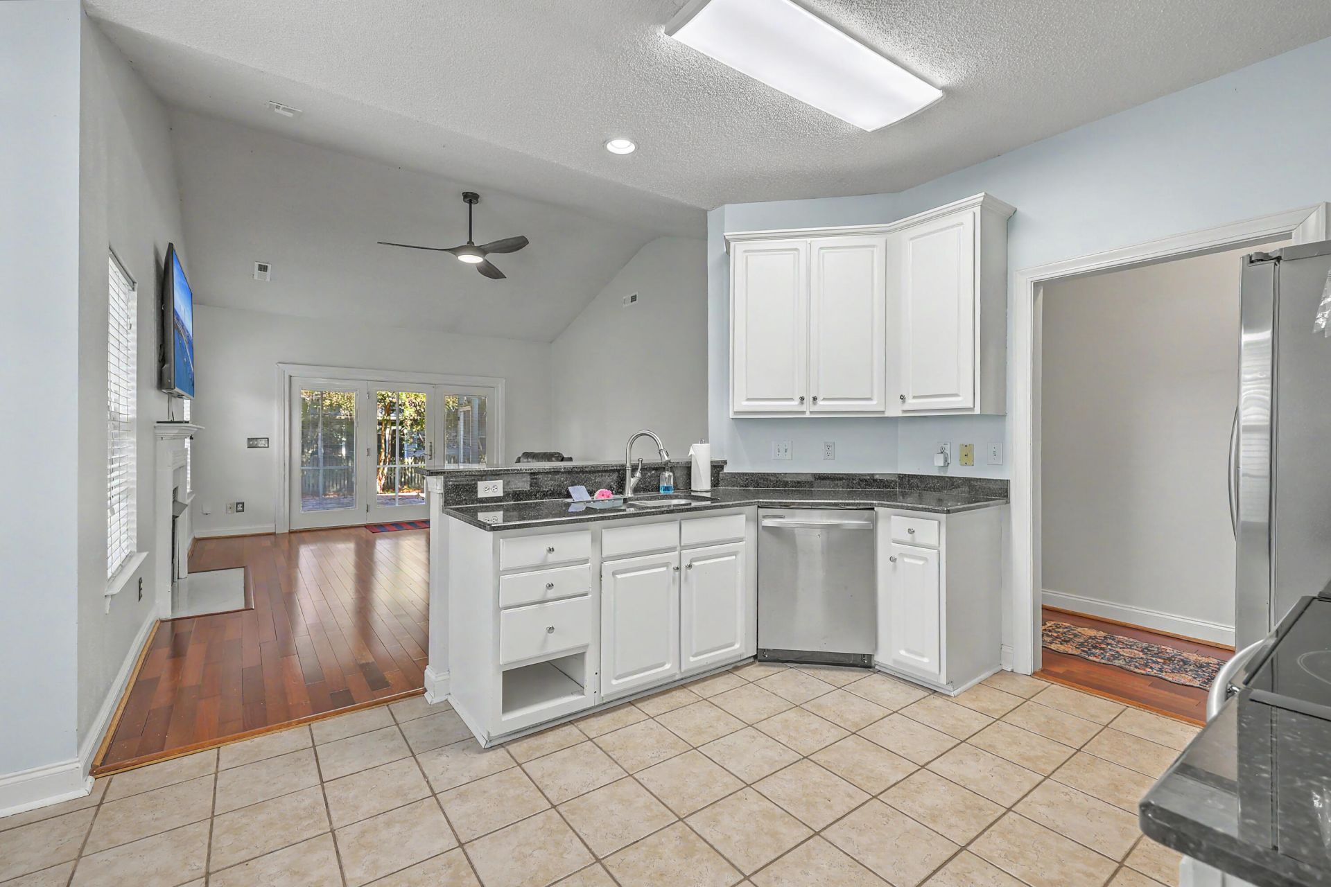 125 Presidio Bend Photo 11