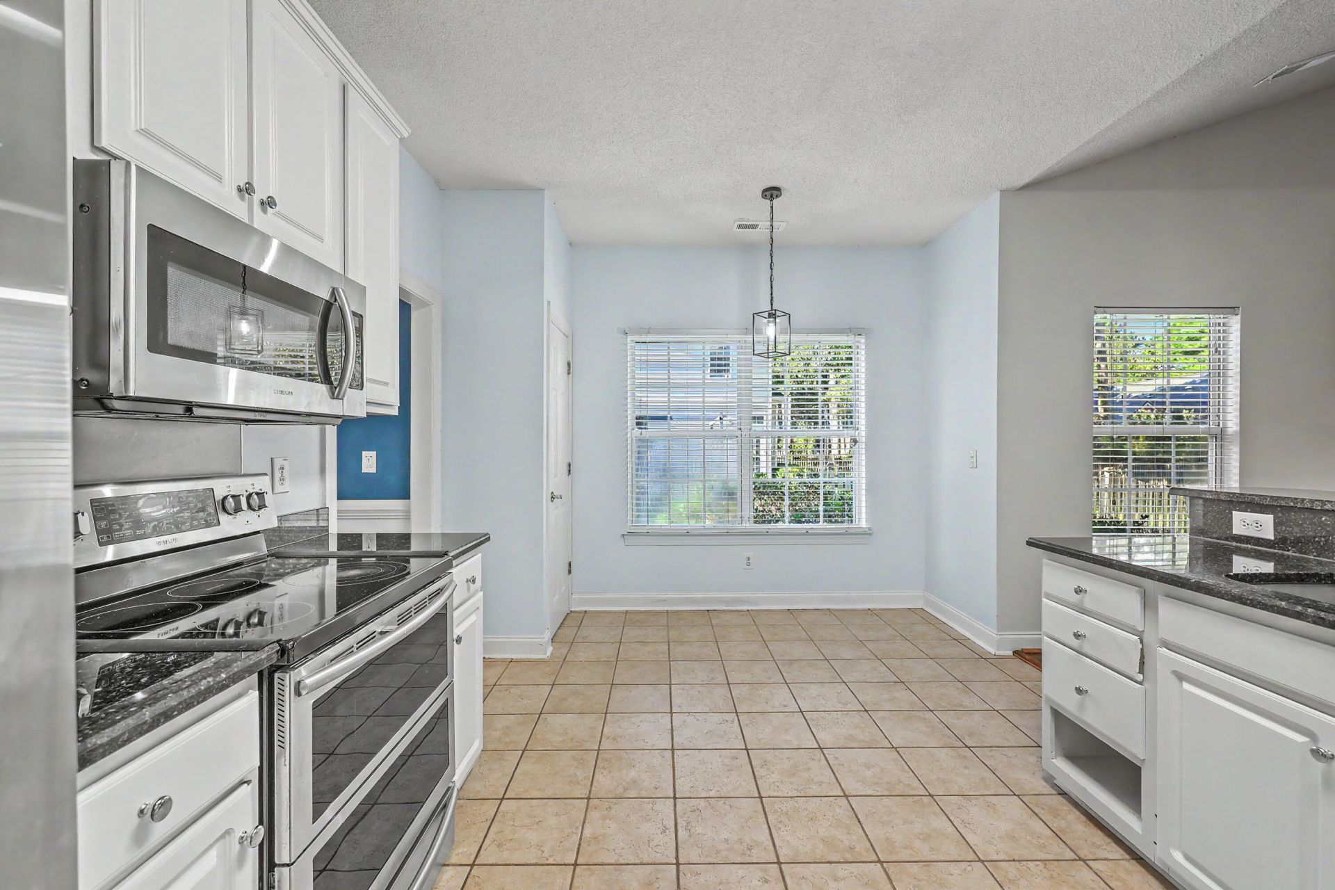 125 Presidio Bend Photo 13