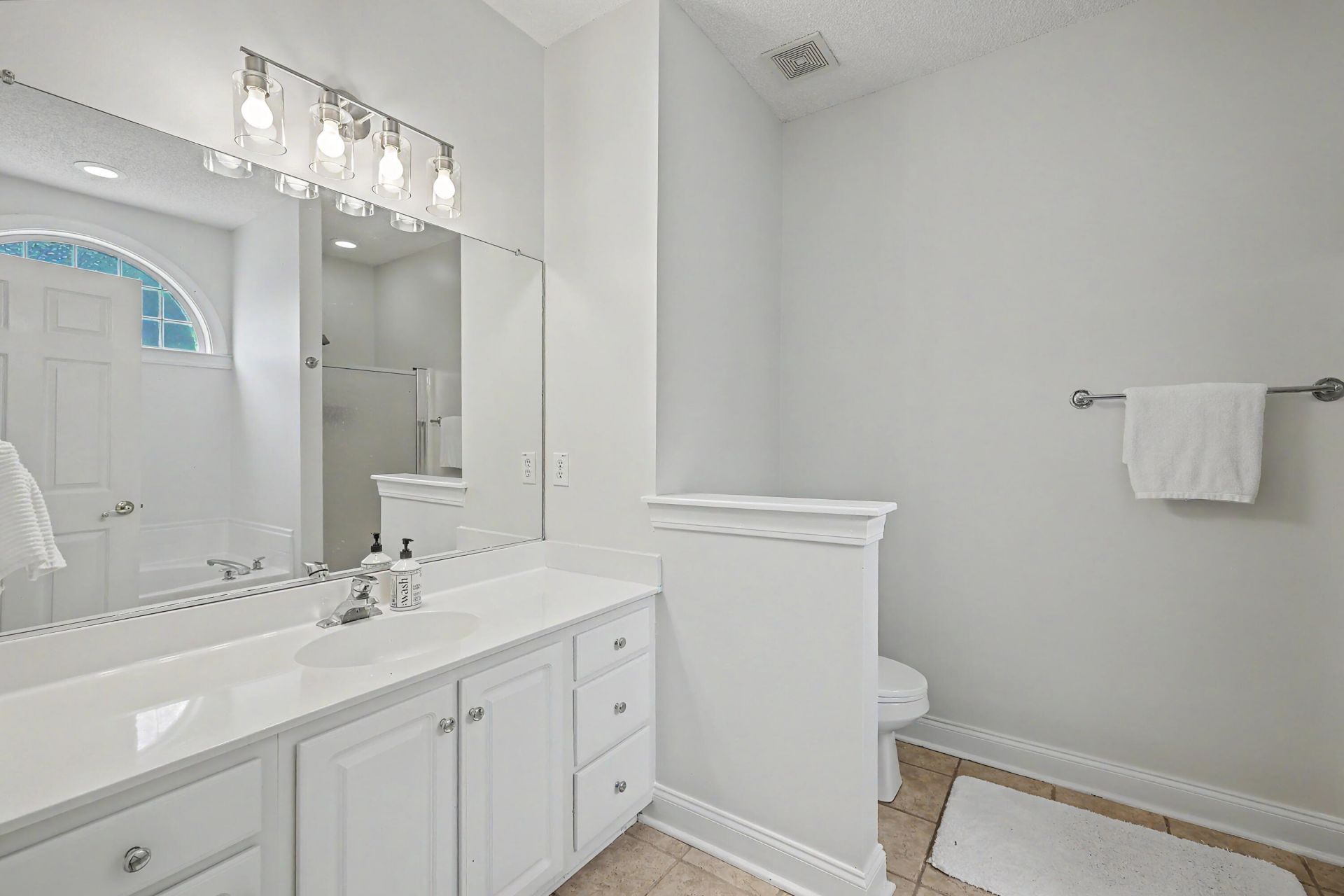 125 Presidio Bend Photo 18