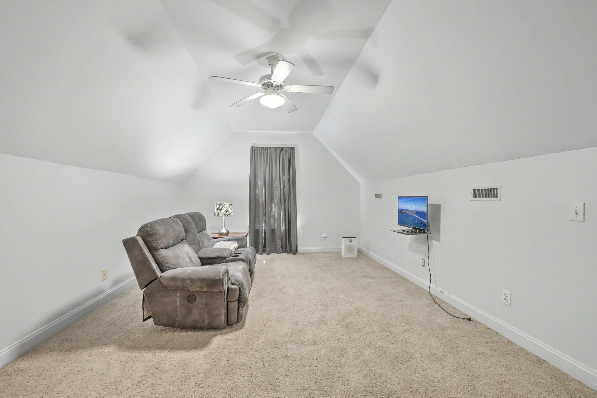 125 Presidio Bend Photo 24