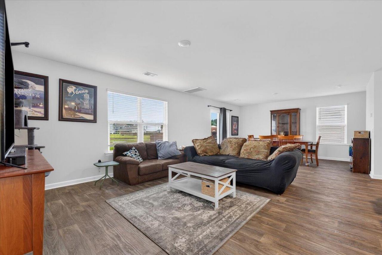 212 Coral Sunset Way Photo 18