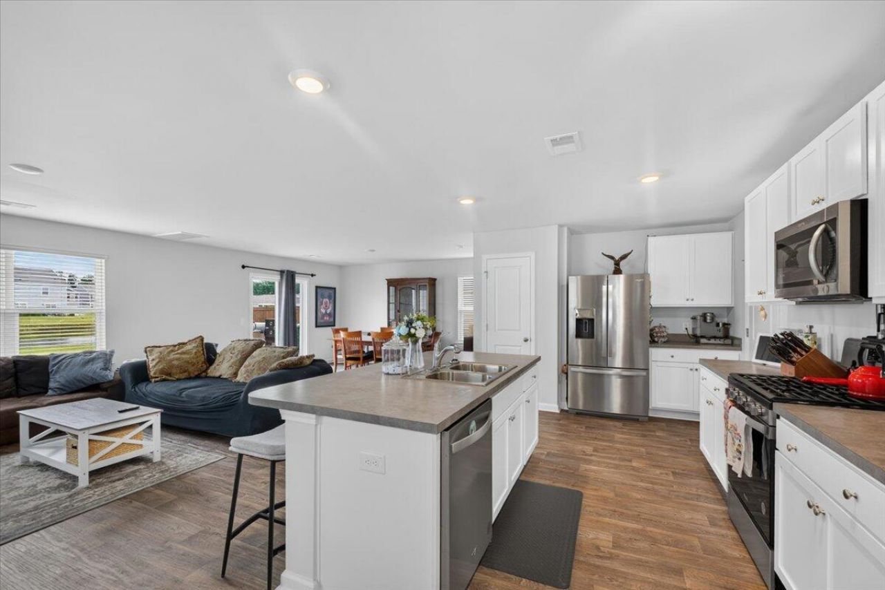 212 Coral Sunset Way Photo 19