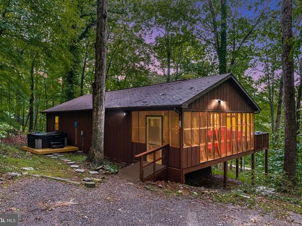 356 RAZOR BACK ROAD, GREAT CACAPON, WV 25422