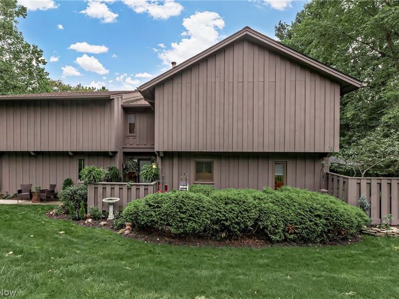 791 Geddes Bluff, Sagamore Hills, OH 44067 Photo 5
