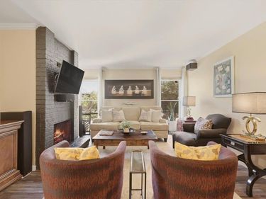 10584 High Hollows Drive, Unit 277, Dallas, TX 75230