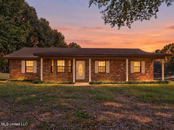 2326 Bluegoose Road, Sarah, MS 38665