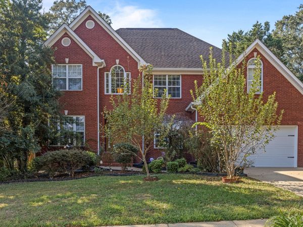 4897 Hampshire Place, Hixson, TN 37343