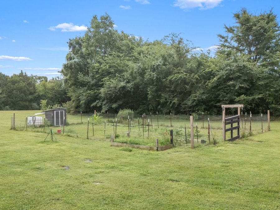 Property Image 76