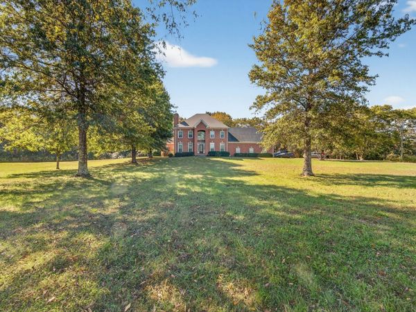 2201 Old Hickory Blvd, Nashville, TN 37215
