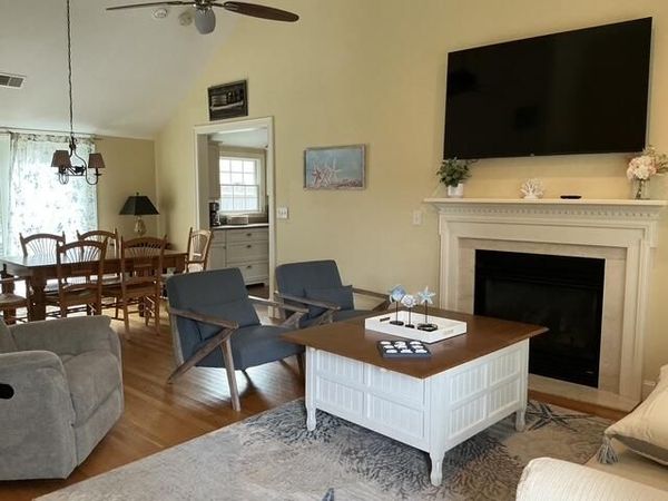 140 Sixth Avenue, West Hyannisport, MA 02672