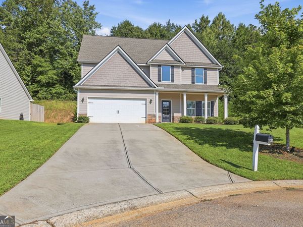 275 Huntington Manor Court, Unit 18, Cornelia, GA 30531