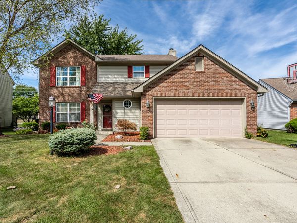 12854 Sovereign Lane, Fishers, IN 46038